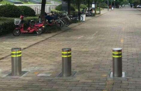 自動式升降柱