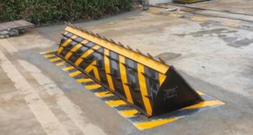 路障機